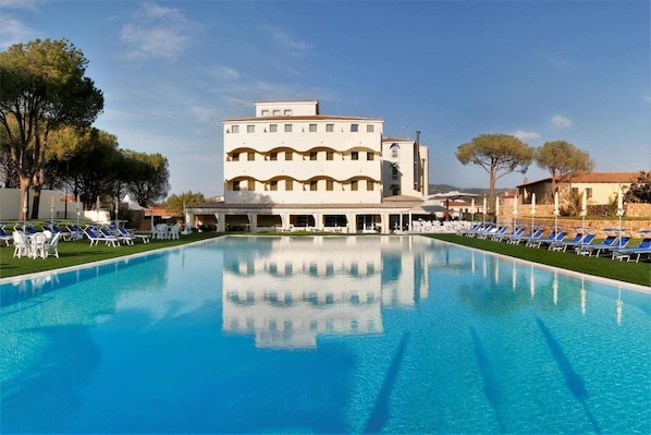 Hotel Baja accepte les chiens à Arzachena