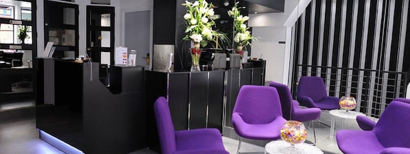 Hôtel Léman Opéra accepte les chiens à Paris