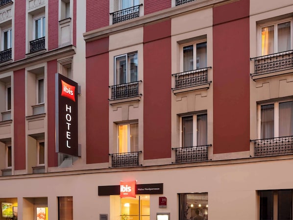ibis Paris Maine Montparnasse 14ème accepte les chiens à Paris