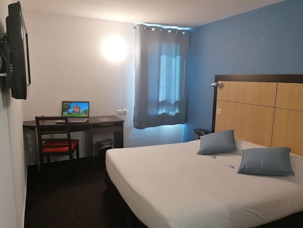 Enzo Hotels Vierzon By Kyriad Direct accepte les chiens à Vierzon