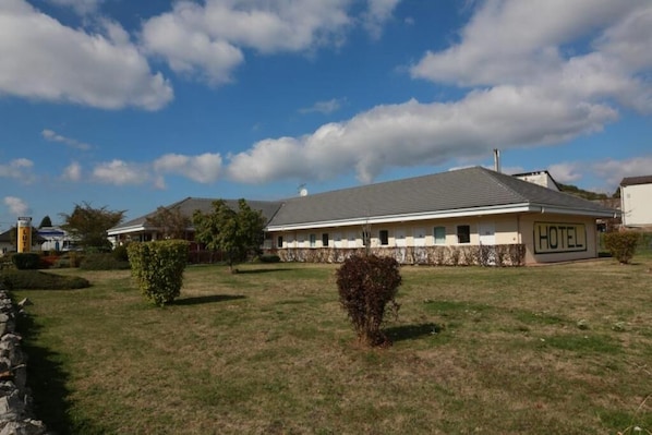 Hôtel Lutéa accepte les chiens à Riom-es-Montagnes