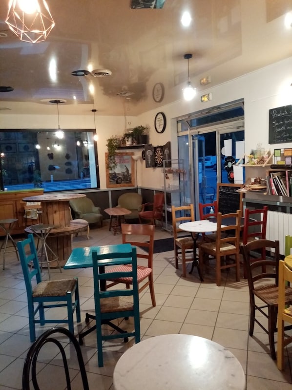 L'auberge D'eygliers accepte les chiens à Eygliers