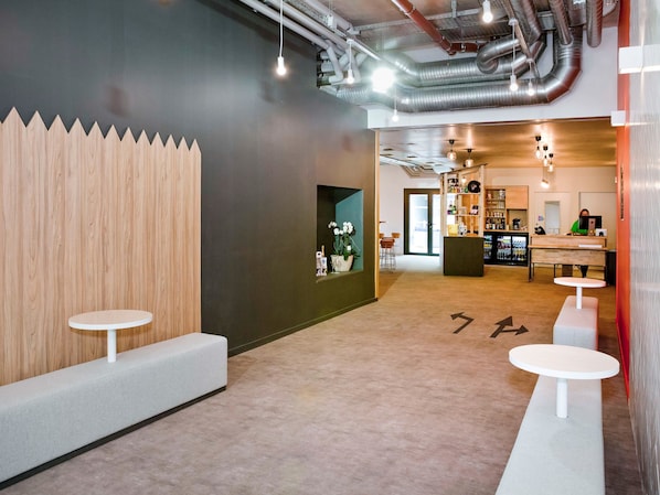 ibis styles Chalons en Champagne Centre accepte les chiens à Chalons-en-Champagne