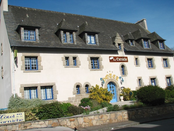 Hotel De la Corniche accepte les chiens à Brest