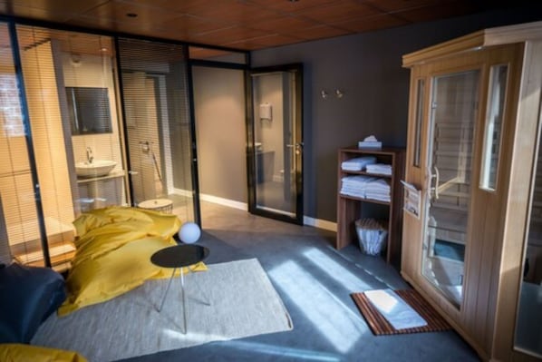 Atrium Hotel accepte les chiens à Valence