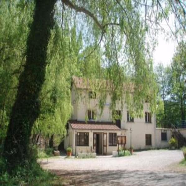 Le Durzon accepte les chiens à Nant