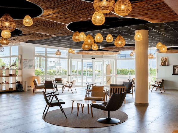 Mercure Compiegne Sud accepte les chiens à Lacroix-Saint-Ouen