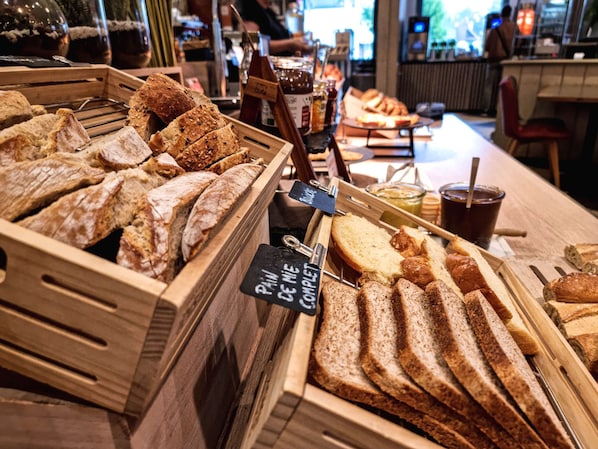 ibis Caen Porte De Bretagne accepte les chiens à Bretteville-sur-Odon