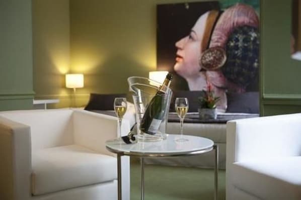 Hotel Cecyl Reims Centre accepte les chiens à Reims