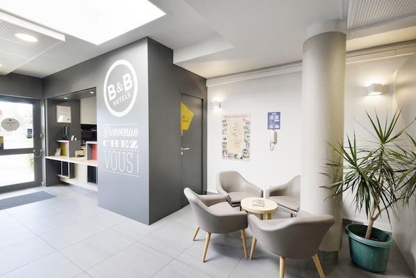 B&B Hotel Bourges - 1 accepte les chiens à Bourges