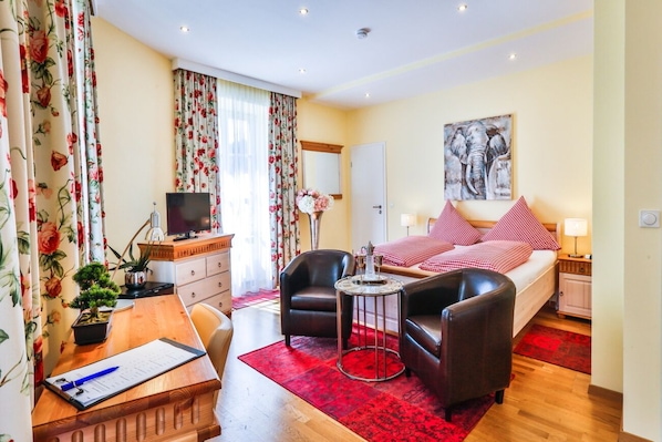 Hotel zum Goldenen Löwen accepte les chiens à Baden-Baden