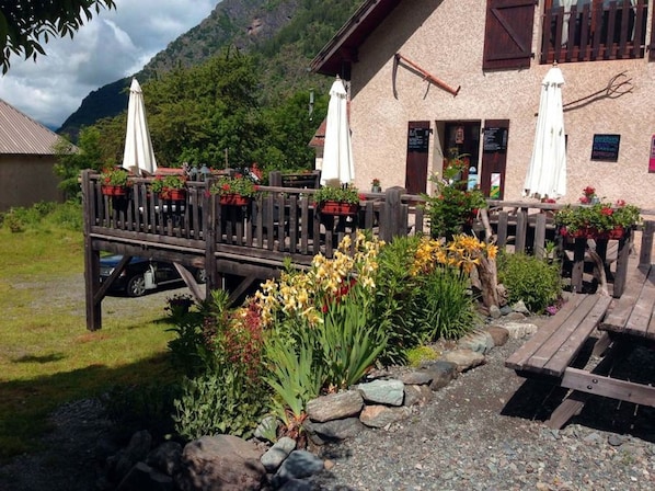 Auberge Gaillard accepte les chiens à ProvenceAlpesCote d'Azur