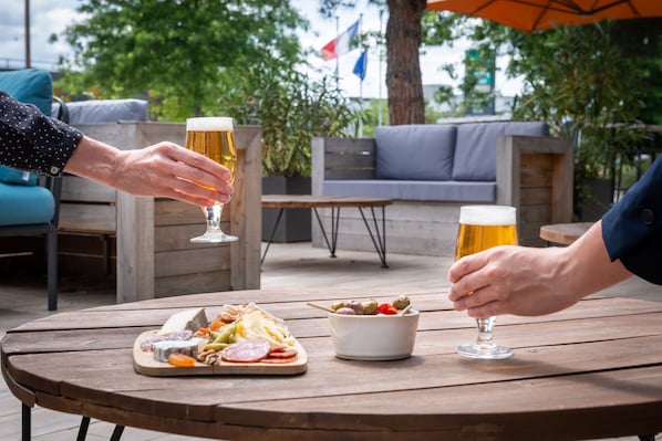 Le M & Spa by Hôtels & Préférence accepte les chiens à Merignac