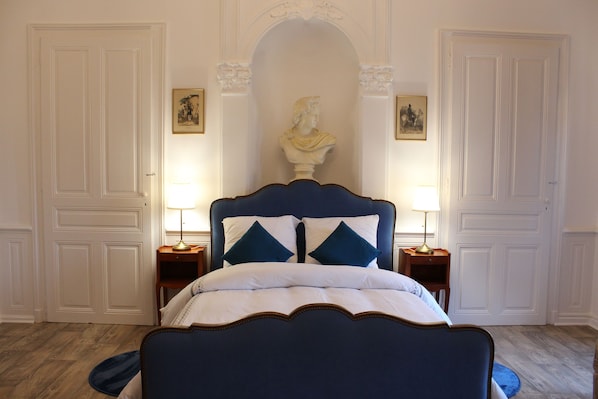 Le Napoléon accepte les chiens à Luxeuil-les-Bains