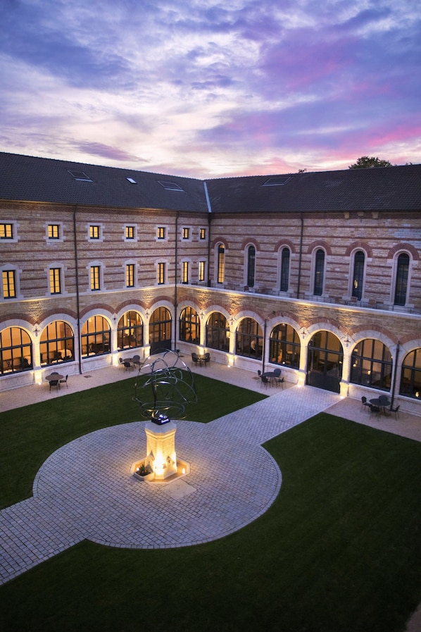 Fourvière Hôtel Lyon accepte les chiens à Lyon