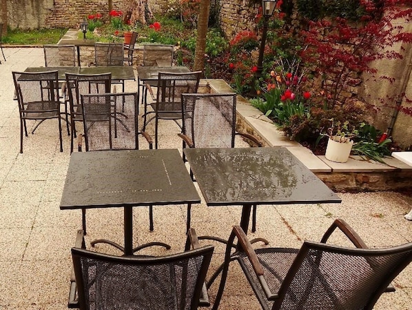 Hôtel Calisola accepte les chiens à Chalezeule