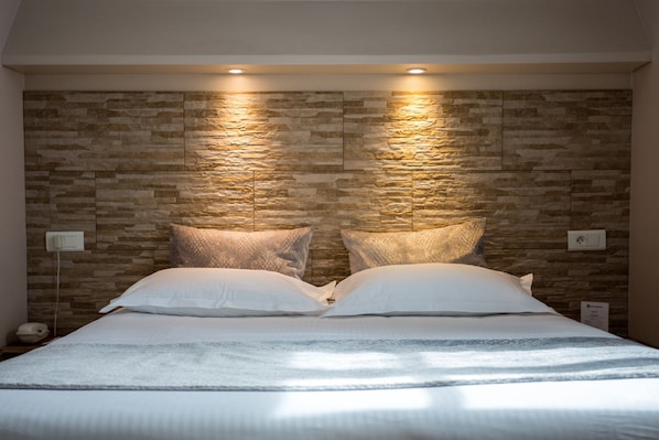 Best Western Hotel Des Voyageurs accepte les chiens à Fougeres