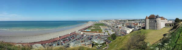 initial by balladins Dieppe accepte les chiens à Saint-Aubin-sur-Scie