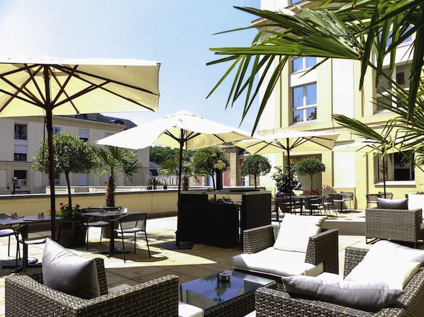 Hotel Le Louis Versailles Château MGallery accepte les chiens à Versailles