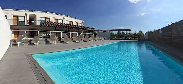 Adonis Aix-en-Provence accepte les chiens à Eguilles