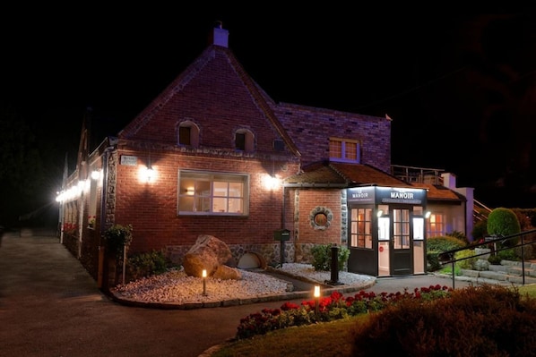 Hotel Le Manoir accepte les chiens à Orchies