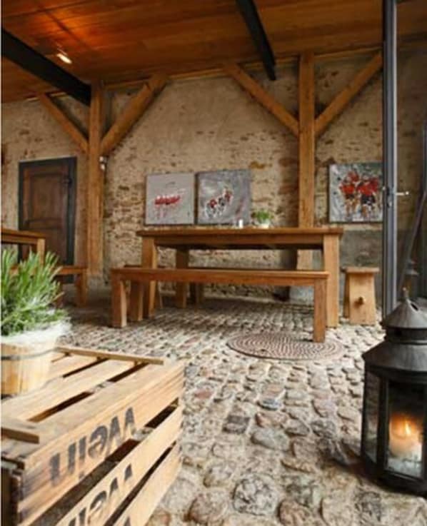 OX Hotel Café Bar Restaurant accepte les chiens à Heitersheim