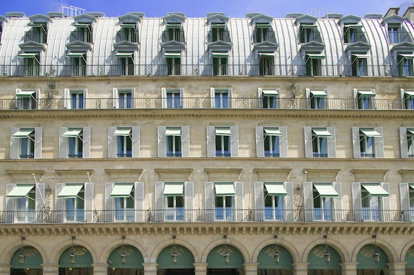 Le Meurice - Dorchester Collection accepte les chiens à Paris