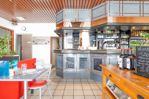 L'Agriculture accepte les chiens à Saint-Hilaire-du-Harcouet