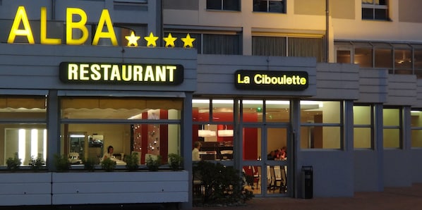 Hôtel ALBA accepte les chiens à Lourdes