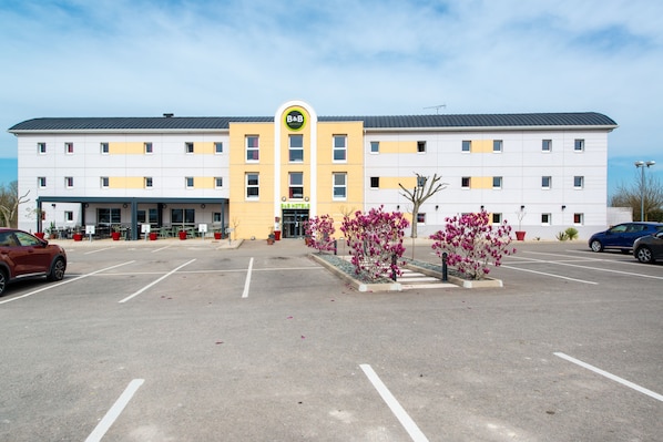 B&B Hotel Cholet Nord accepte les chiens à Cholet