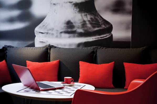 ibis Paris Issy Les Moulineaux Val de Seine accepte les chiens à Issy-les-Moulineaux