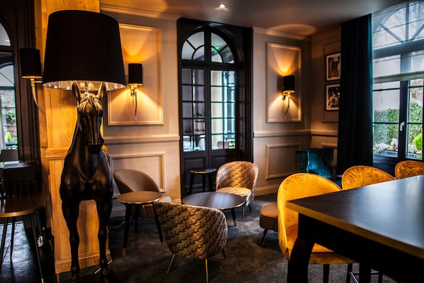 The Originals Boutique, La Maison Rouge accepte les chiens à Noeux-les-Mines