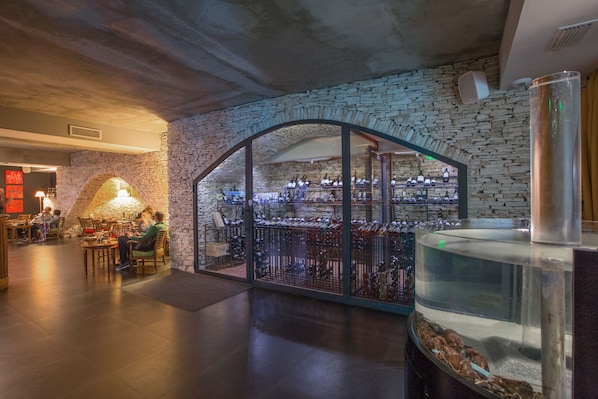 C Suites accepte les chiens à Nîmes