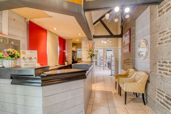 Brit Hotel Le Cygne accepte les chiens à Saint-Hilaire-du-Harcouet