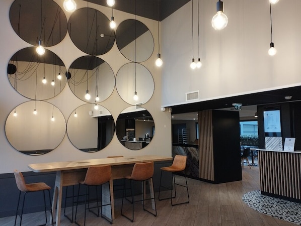 B&B Hotel La Rochelle Centre Les Minimes accepte les chiens à La Rochelle