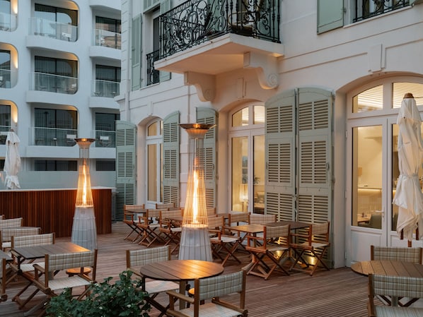 Hôtel Belle Plage & Villa Spa accepte les chiens à Cannes