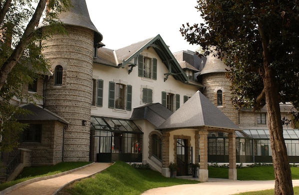 Hôtel Villa Navarre accepte les chiens à Pau