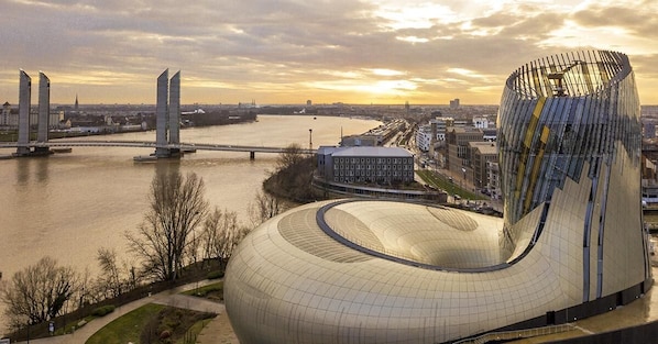 Kyriad Direct Bordeaux Est Lormont accepte les chiens à Lormont