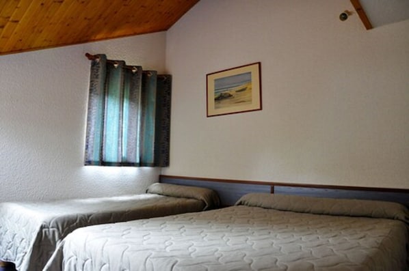 Henri 4 accepte les chiens à Rostrenen