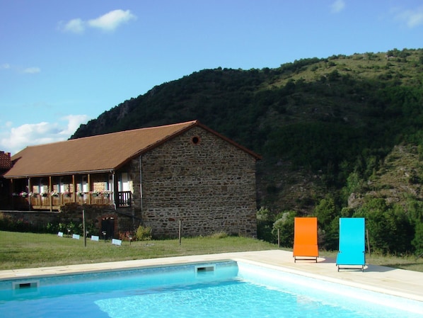 Chambres Et Tables D'Hote De Margaridou accepte les chiens à Blesle