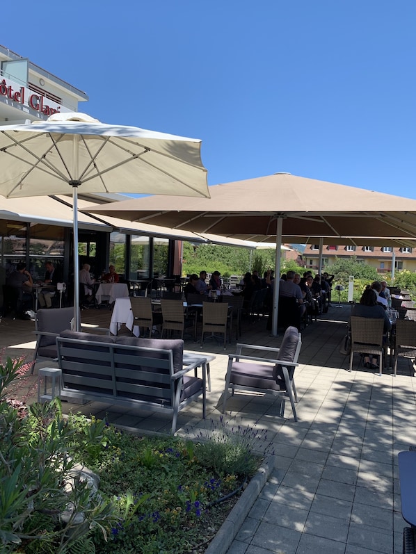 Hôtel Glanis accepte les chiens à Gland