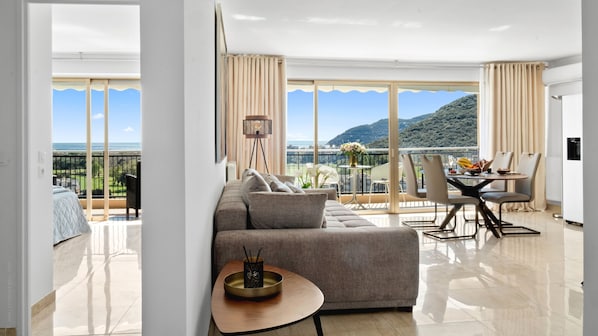 Cannes Marina Residence accepte les chiens à residence Surcouf entree D