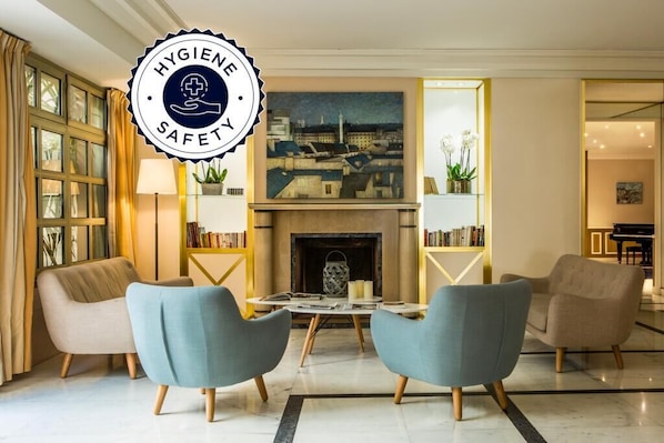 Royal Garden Champs-Elysées accepte les chiens à Paris