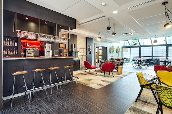 B&B Hôtel Saint-Quentin-en-Yvelines Centre Gare 4 étoiles accepte les chiens à Montigny-le-Bretonneux