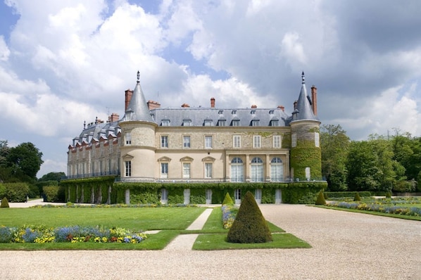 ibis Rambouillet accepte les chiens à Rambouillet