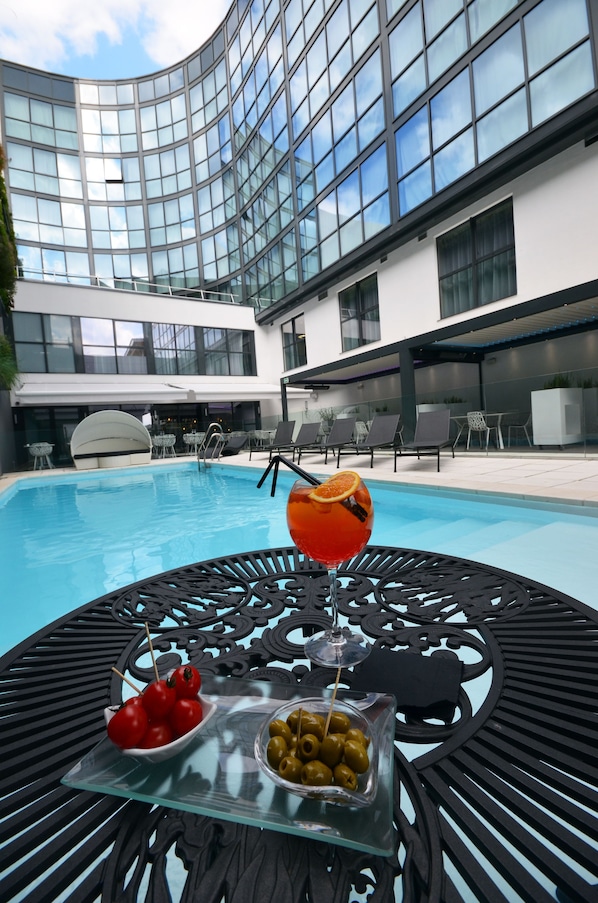 Holiday Inn Dijon, an IHG Hotel accepte les chiens à Dijon