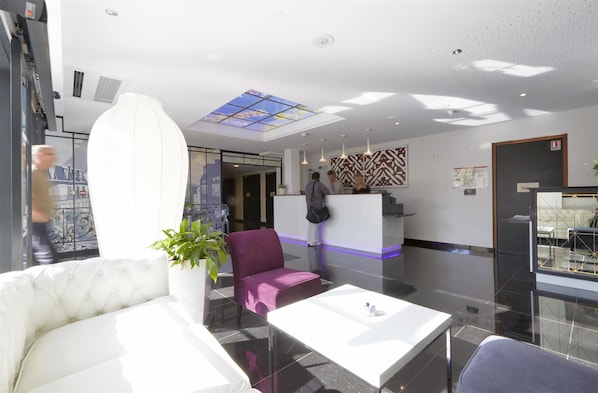 Hôtel Kyriad Saint Quentin en Yvelines - Montigny accepte les chiens à Montigny-le-Bretonneux