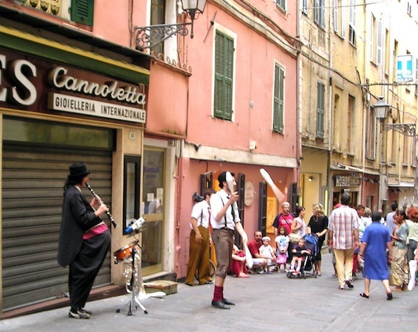 Via Palazzo Sanremo accepte les chiens à Sanremo