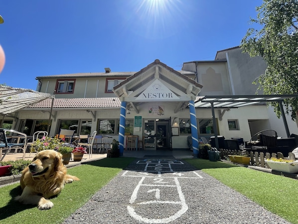 Nestor Hotel accepte les chiens à Gap