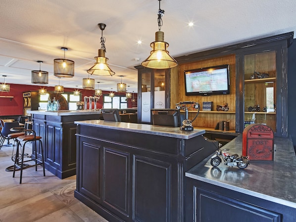 Kyriad Lille Est - Hem accepte les chiens à Hem